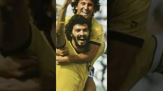 ¿POR QUÉ al FUTBOLISTA SÓCRATES le decían SÓCRATES  SU HISTORIA  y ¿QUIÉN FUE SÓCRATES [upl. by Langston]