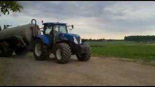 New Holland T 7050 open pijp straight pipe [upl. by Atiruam]