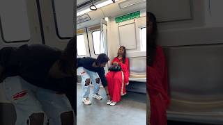 Ladkiyan savdhan ho jaye Metro mein chappal chor ghum raha hai🤣🙏shorts viral trending [upl. by Vivie]