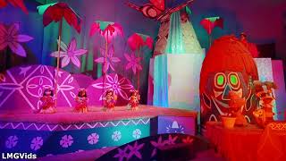 2022 Its a Small World ride  4K 60FPS POV  Disneyland park California [upl. by Stacey214]