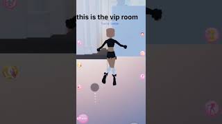 How to Break inside vip 🩷🫧dresstoimpress roblox dti freevip🦩 [upl. by Goddart]