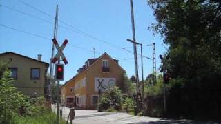 2 Bahnübergänge in Hohenschäftlarn [upl. by Friedly407]