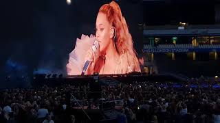 Beyoncé  quotResentmentquot live in London [upl. by Onaivatco]