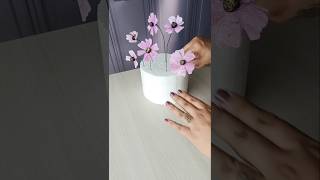 How to make easy Wafer paper flowers ytshorts youtubeshorts shortsvideo shortsyoutube [upl. by Raquel]