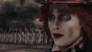 Alice In Wonderland 2010  Alis Harikalar Diyarında Film Fragmanı [upl. by Ambie]