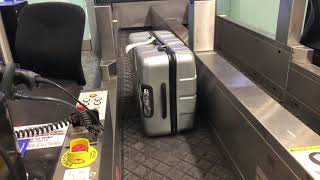 British Airways Automatic Self Bag Drop Off Kiosk [upl. by Spoor]