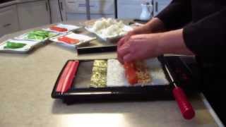 Make a perfect Maki with the Yomo Sushi Maker [upl. by Anilatsyrc913]