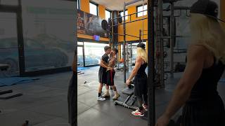 Che cosa è successo 😂 trucchidimagia viralvideo perte streetmagic magia magic gym [upl. by Darcie]