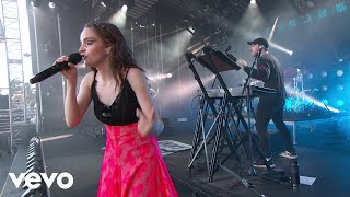 CHVRCHES  Miracle From Jimmy Kimmel Live [upl. by Kinghorn]