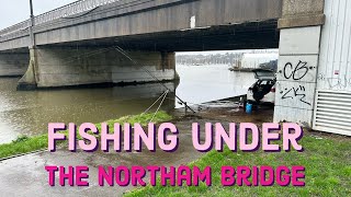 Northam Bridge Bass Fishing  River Itchen  Sea Fishing UK [upl. by Hoes734]