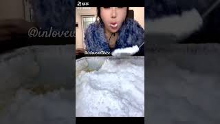 YY FREEZER FROST SPOONFUL ONLY BITES ASMRICE MUKBANG 🤍🤍💦 🤤shorts asmr freezerfrost iceeating [upl. by Meill]