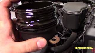 Kia Sorento 35 V6 Oil and Filter Change [upl. by Sansen388]