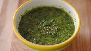 CHIMICHURRI  Cómo Hacer Salsa Chimichurri  SyS [upl. by Anirres568]