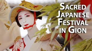 Gion Matsuri Yasaka Shrine Events Omukae chochinHanagasa junkoKankousai [upl. by Ot]