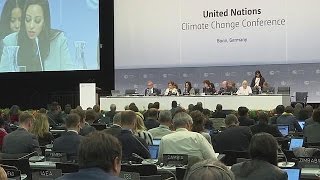 Klimatagung in Bonn Zittern vor Trumps Entscheidung [upl. by Ahtnamas]