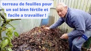 Faire un terreau de feuilles  pour faire de lhumus [upl. by Krischer]