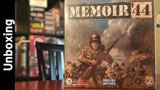 Unboxing Memoir 44 [upl. by Nnylf]