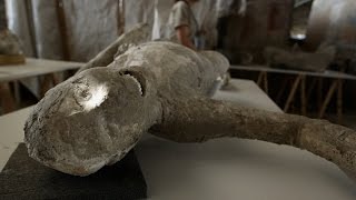 Reconstructing the Faces of Pompeii Victims [upl. by Eberly]