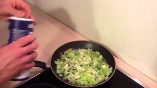 Faire une fondue de poireaux  Recette fondue [upl. by Kallick]