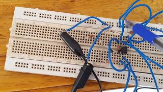 monostable multivibrator using 555 IC LABORATORY experiment [upl. by Anrol]