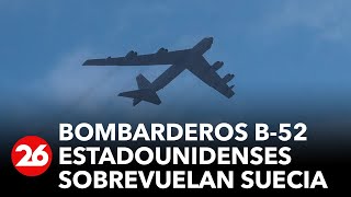 Bombarderos de Estados Unidos sobrevolaron Estocolmo [upl. by Nyllek552]