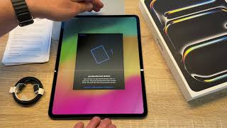 Apple iPad Pro 2024 M4 NextGen OLED Tablet iPadOS 17 einrichten Setup Anleitung [upl. by Brozak]