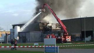 Zeer grote brand op Industrieterrein Acht [upl. by Ernst]