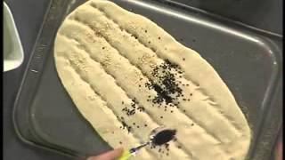 الشيف أسامة السيدطريقة عمل خبز إيراني بالسمسم Iranian Bread [upl. by Emmi]