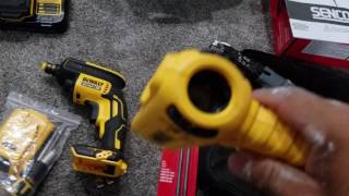 Dewalt collated vs senco collated screw guns quick comparison [upl. by Sandra284]