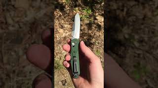 Benchmade Mini Osborne Folding Knife [upl. by Rugen]