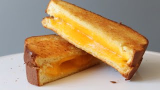 How to Make a Grilled Cheese Sandwich in the Air Fryer [upl. by Annohsak]