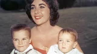 LA INCREÍBLE VIDA DE ELIZABETH TAYLOR [upl. by Shepp635]