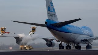 Pushback amp Deicing KLM Martinair Cargo Boeing 747400ERF [upl. by Darraj]