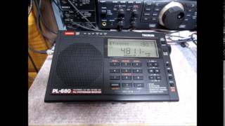 TECSUN PL680 vs 660 4810kHz Voice of Armenia [upl. by Eolanda439]