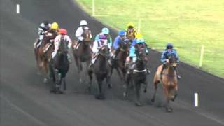 Le Prix de lîle de France 2012 sur lhippodrome ParisVincennes [upl. by Bacchus]