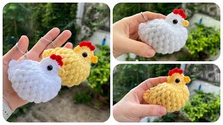 Kolay Tığ işi Tavuk Anahtarlık Yapımı 🐔🐣  Crochet Keychain  Amigurumi Anahtarlık Örgü Modelleri [upl. by Yerga]