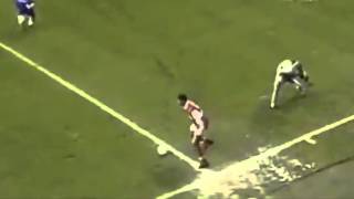 Classic Kanu Goal against Chelsea  Awesome Sauce [upl. by Omero748]