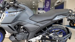 Yamaha FZS V4 🔥 New Deluxe Edition Metallic Grey Colour Review Hindi 2024 FZS [upl. by Amikay167]