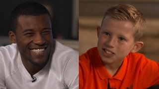 Gini Wijnaldum sings Three Little Birds  Kop Kids Interview [upl. by Asilef]