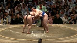 Ichinojo vs Hakuho  Natsu 2018 Day 14 [upl. by Ennaecarg]