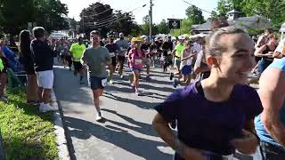 41st Sat Pats Pizza Clam Festival 5 Miler Start DSC3514MOV [upl. by Territus704]