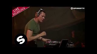 Rune RK  Calabria Firebeatz Remix Tiësto Live  Made In America Festival 2014 [upl. by Kiker]