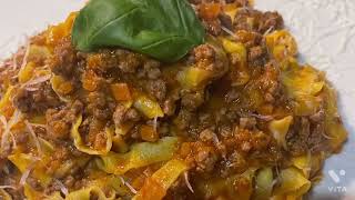 Tagliatelle alla bolognese طلياطلي بالكفتة بالطريقة ديالي [upl. by Asirrom728]