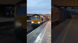 66705 passes through Leicester from Felixstowe North Gbrf to Birch Coppice Gbrf 301124 [upl. by Nirmak129]