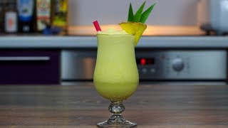 Безалкогольная Пина колада  Virgin Pina Colada cocktail recipe [upl. by Tnemelc]