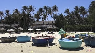 Am Strand entlang AMARYLLIS Resort amp Spa Phan Thiet on the Beach Nguyễn Đình Thành phố Vietnam [upl. by Nnairrek5]