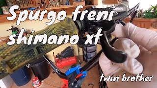 SPURGO FRENI SHIMANO XT [upl. by Nnylyahs696]