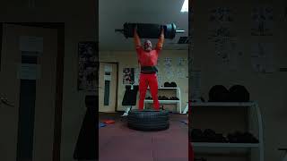 Выплюнул loglift logpress жим бревна 130кг bw95 strongman [upl. by Drofniw]