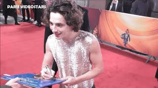 Timothee Chalamet speaks french with fans  Paris 1 december 2023 Avant Premiere Wonka [upl. by Samid896]