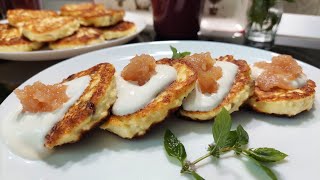 Сирники з родзинками та курагою без борошна  Syrniki with raisins and dried apricots without flour [upl. by Ahseiyk511]